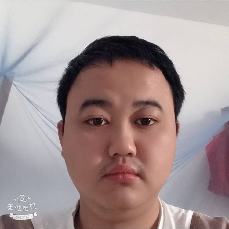 金毛拿土豪的照片
