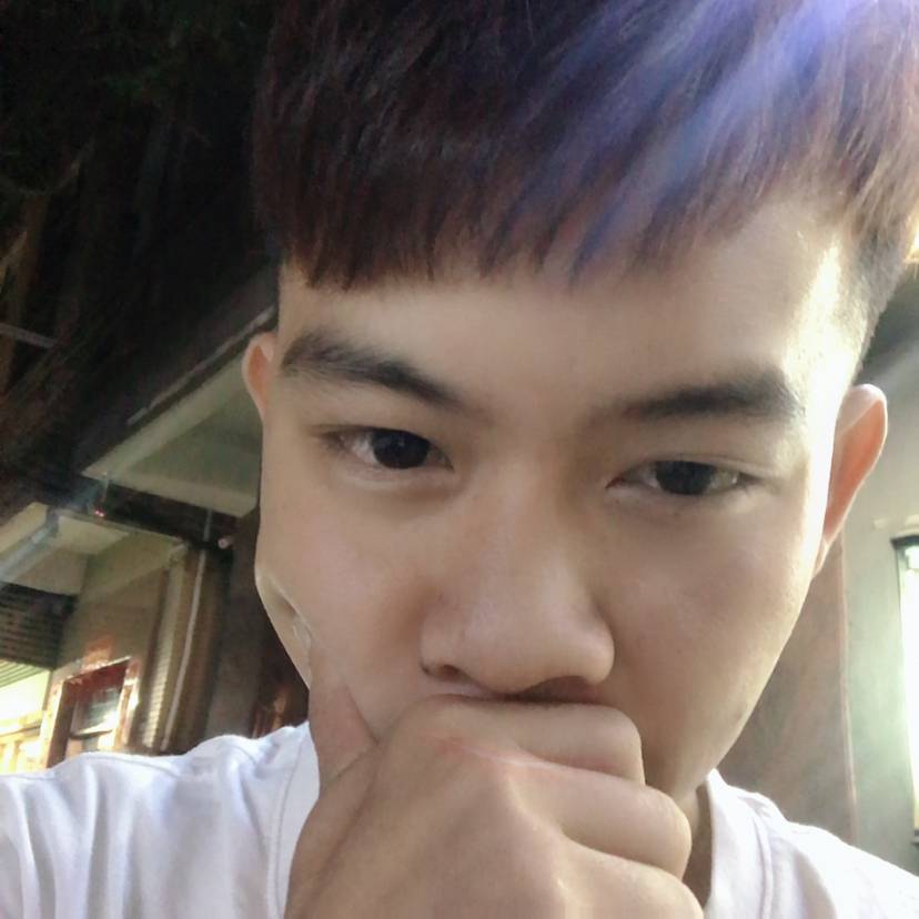 荣仔德的照片