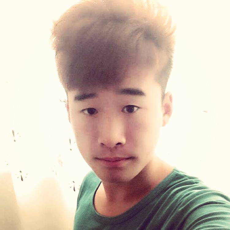 傻傻浅吻蝶舞的照片