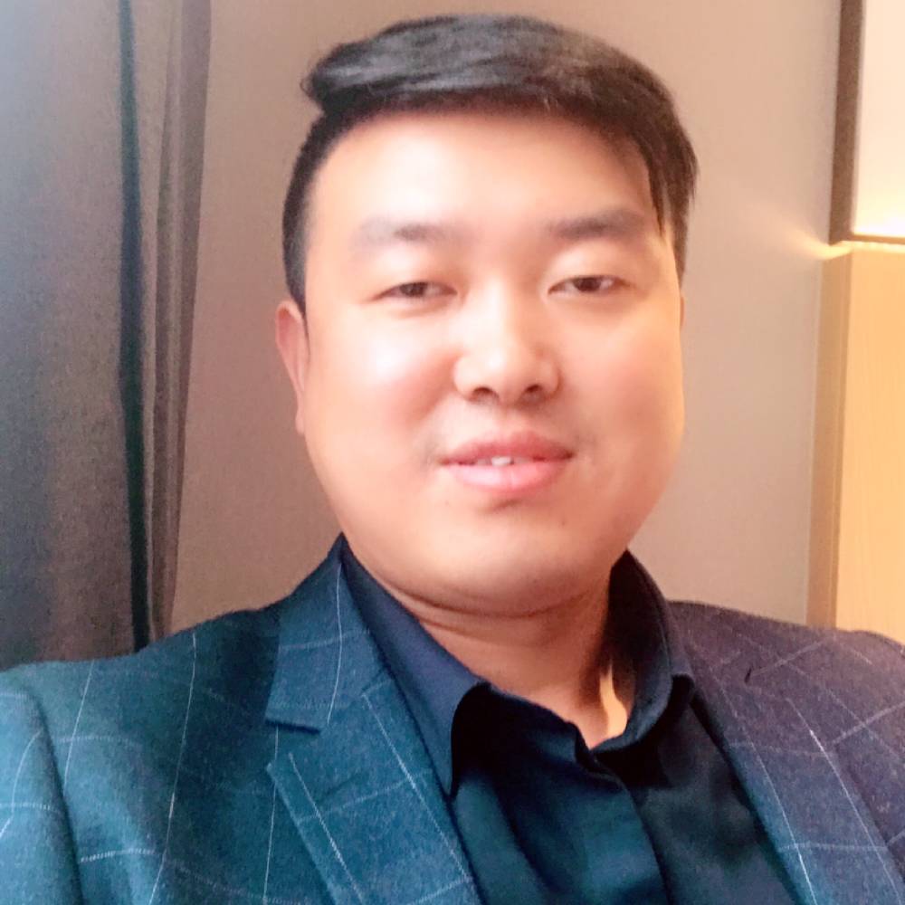 薯片踢温暖的照片