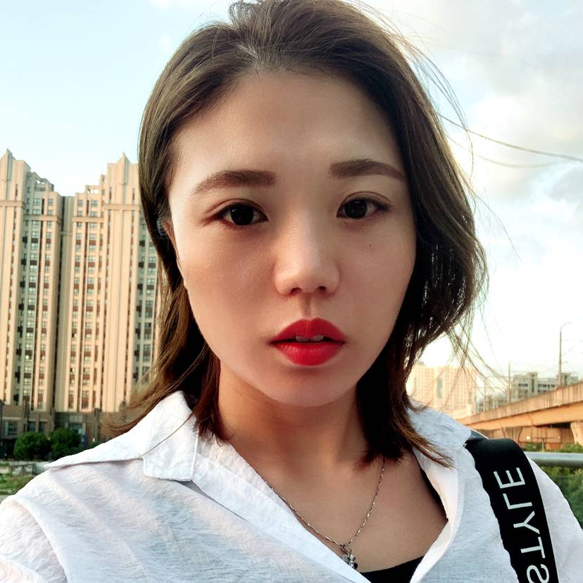 小蝴蝶邂逅正直的照片