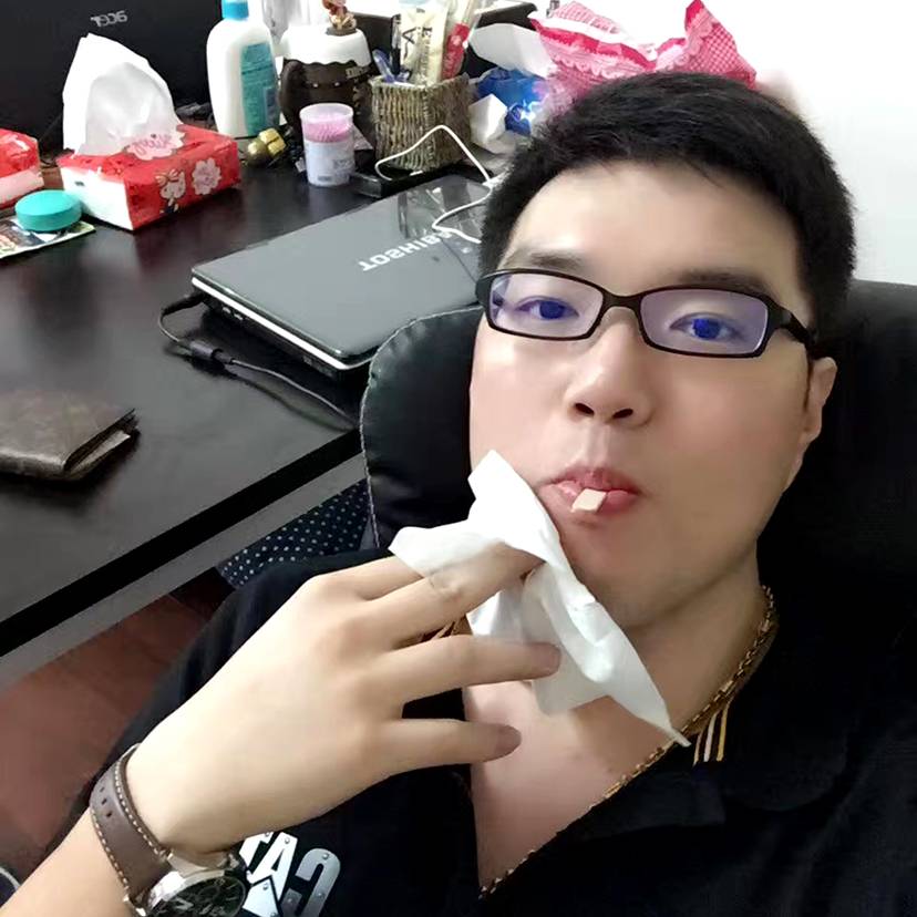 羽毛球小子的照片