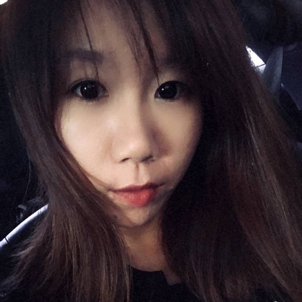 嚣张的兔子的照片