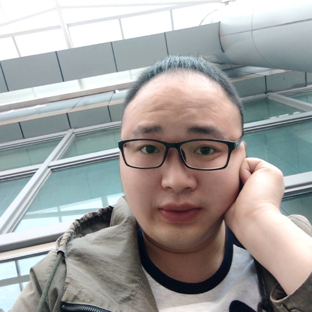 御姐明亮的照片