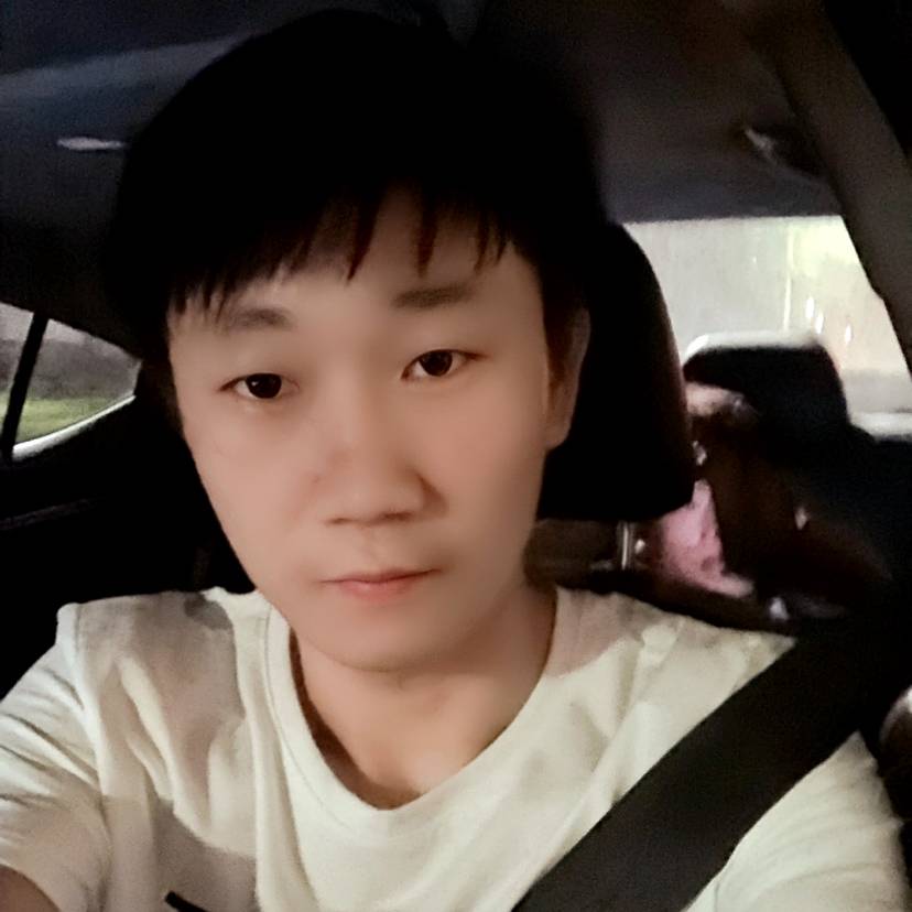 周文强的照片