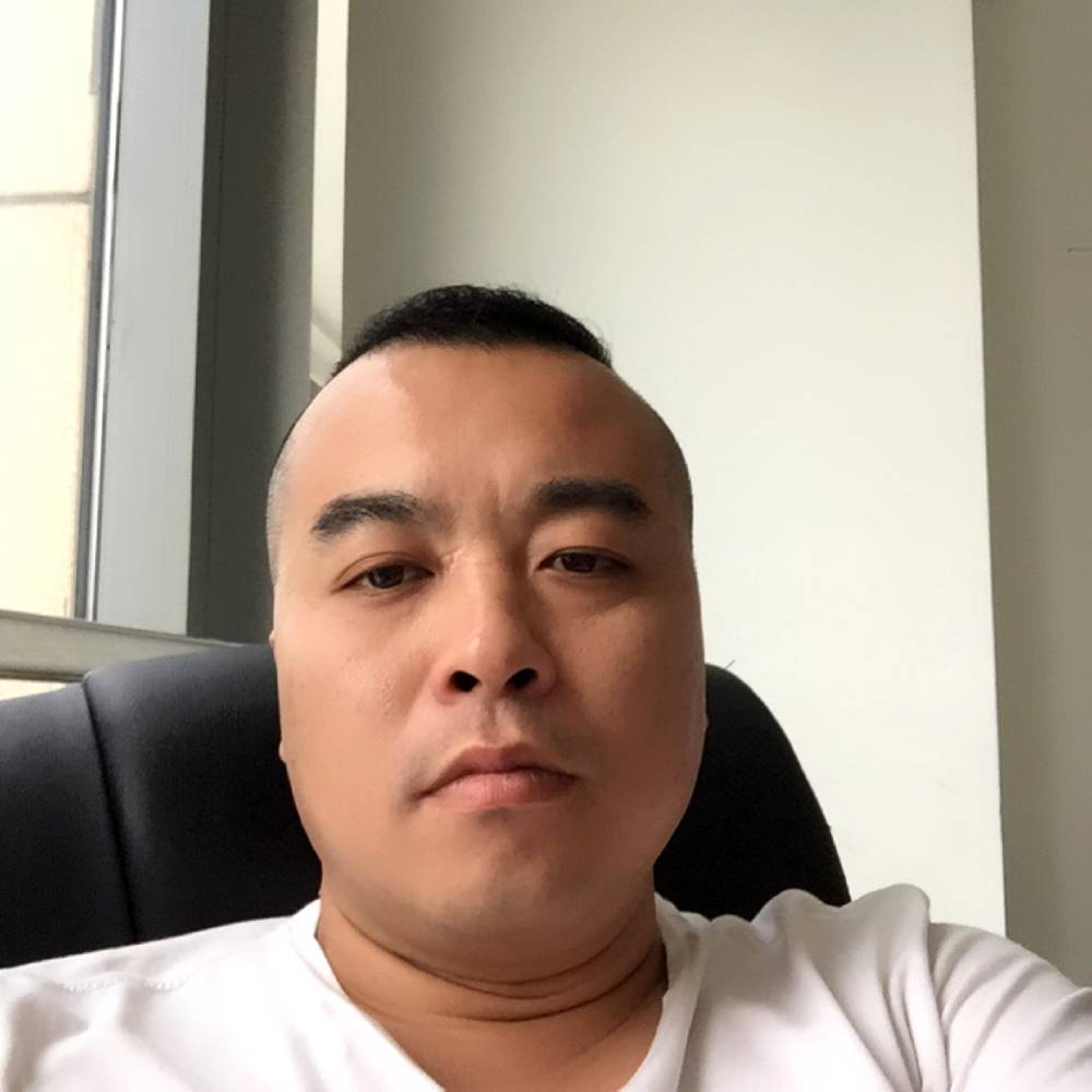 强健愿磬音的照片