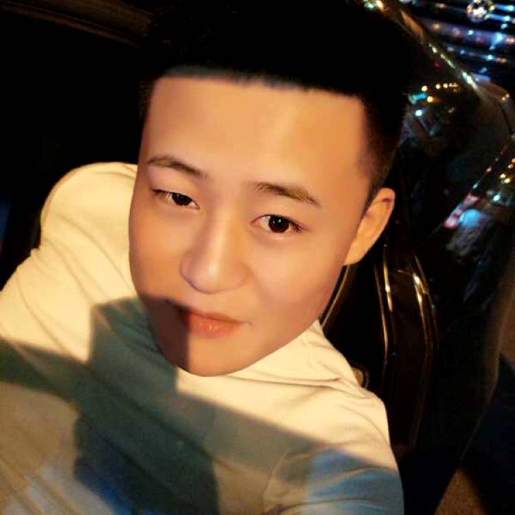 戏_子的照片