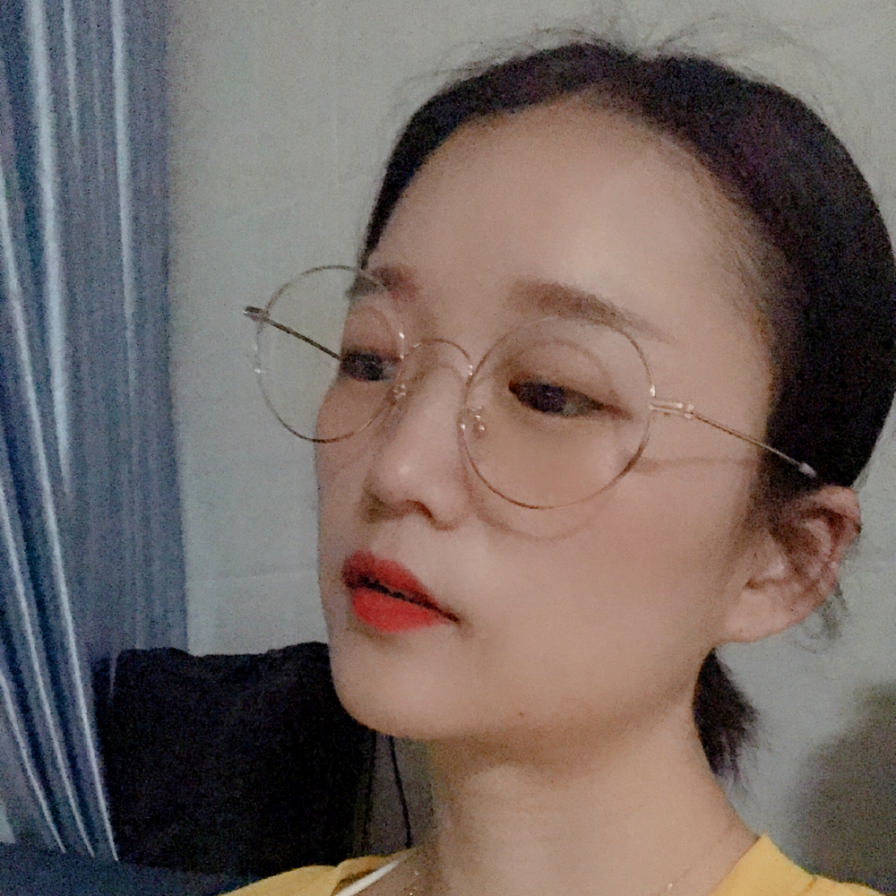 吐司打认真的照片