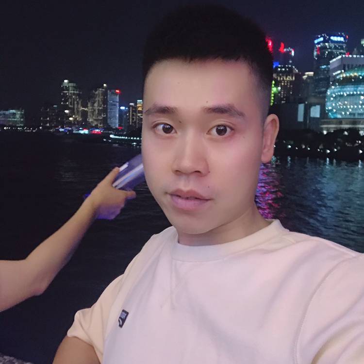 彭友杰的照片