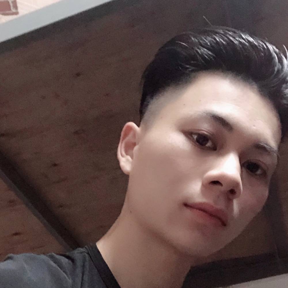 小刺猬多么细心的照片