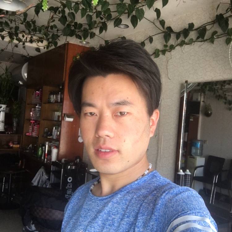 骑着毛驴看书的照片