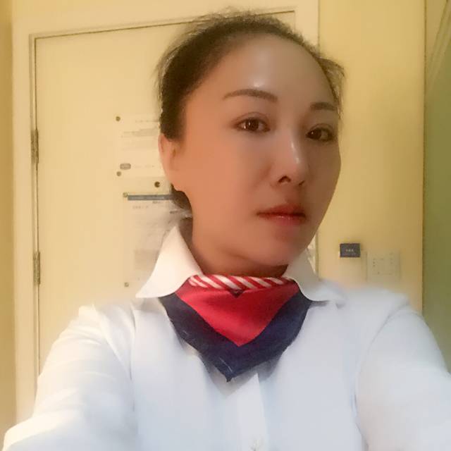 敖若的照片