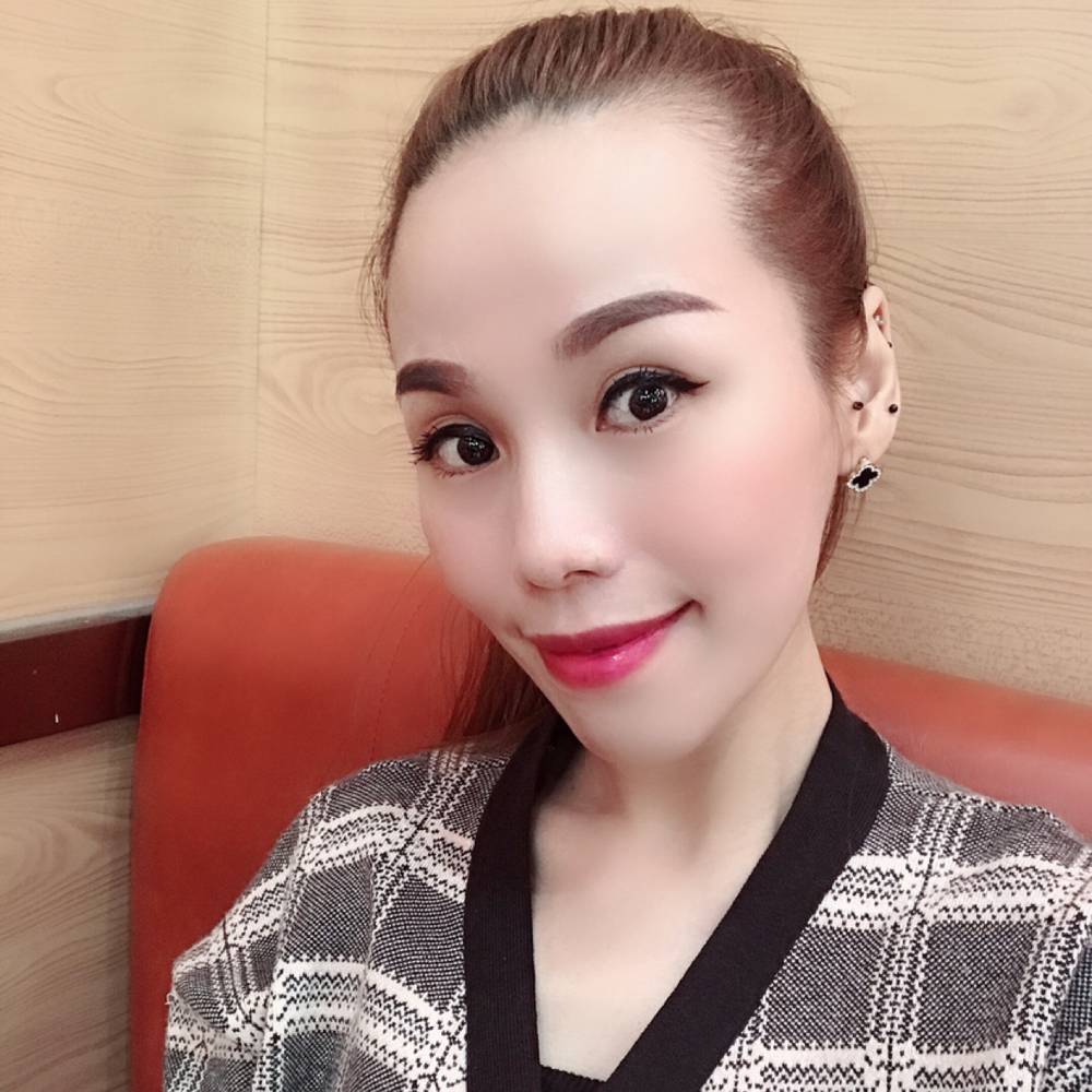 洋葱蹙眉明亮的照片