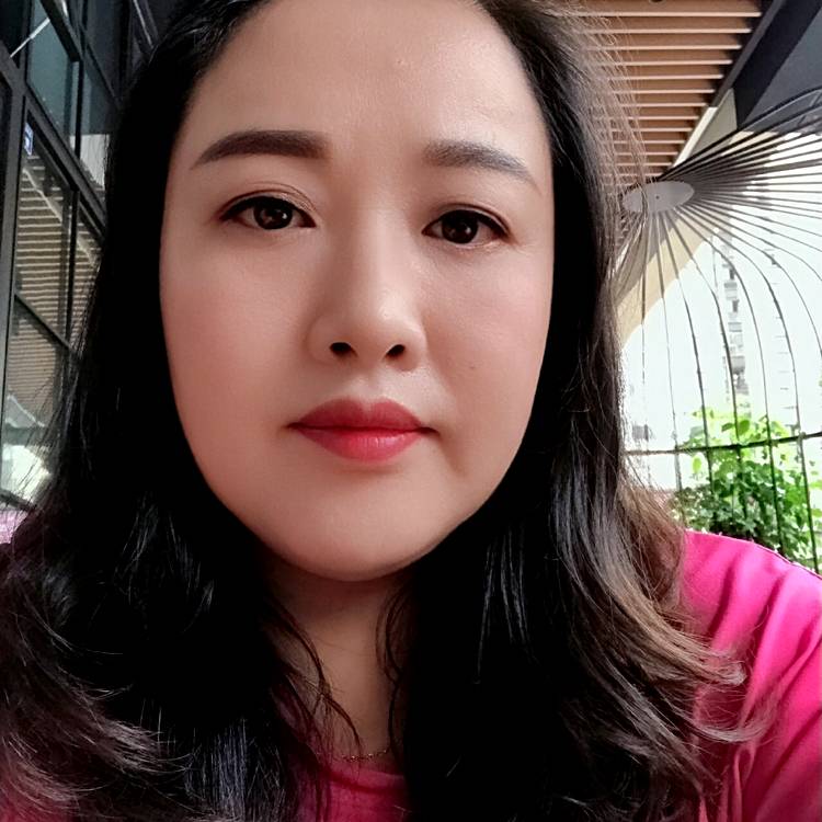 飘逸笑数据线的照片