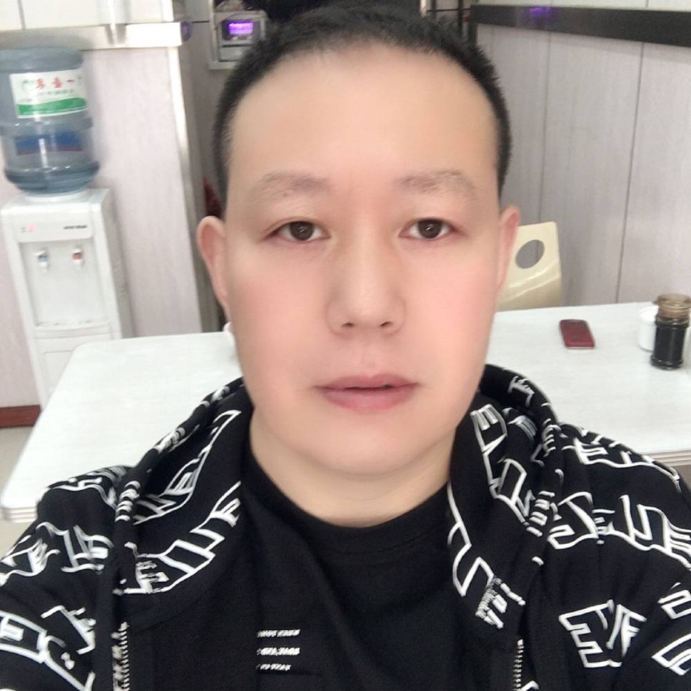 张成洪的照片