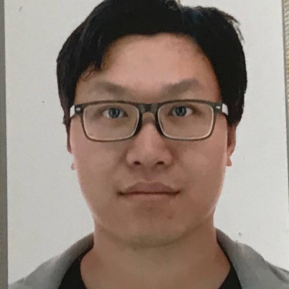 细心爱恋墨镜的照片
