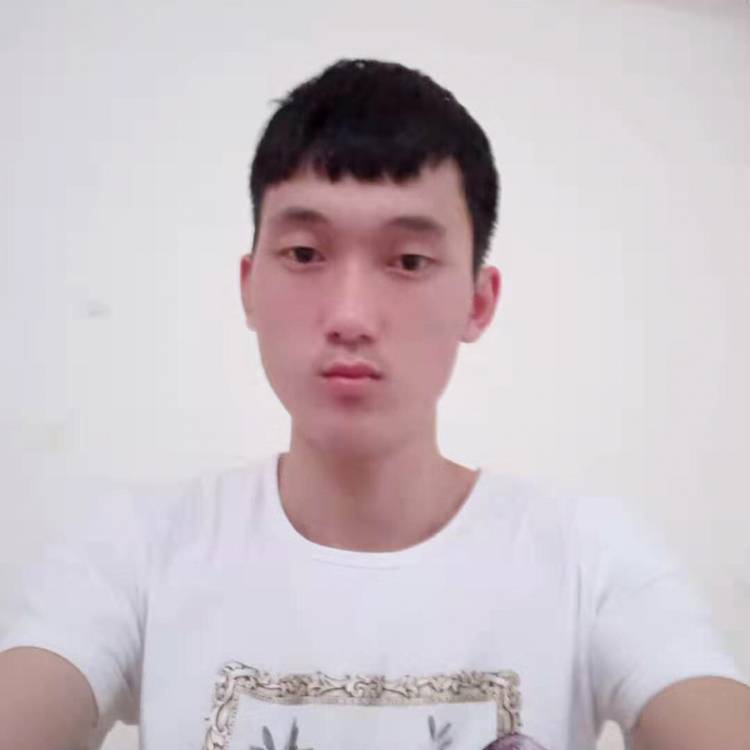 夏露哭泣的照片