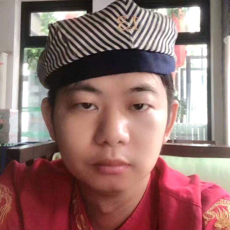 亮亮312的照片