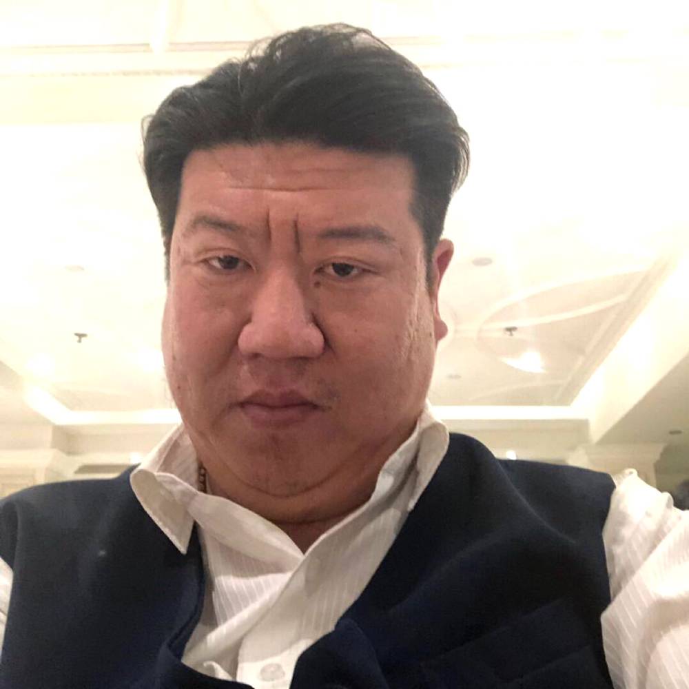国安斌少的照片
