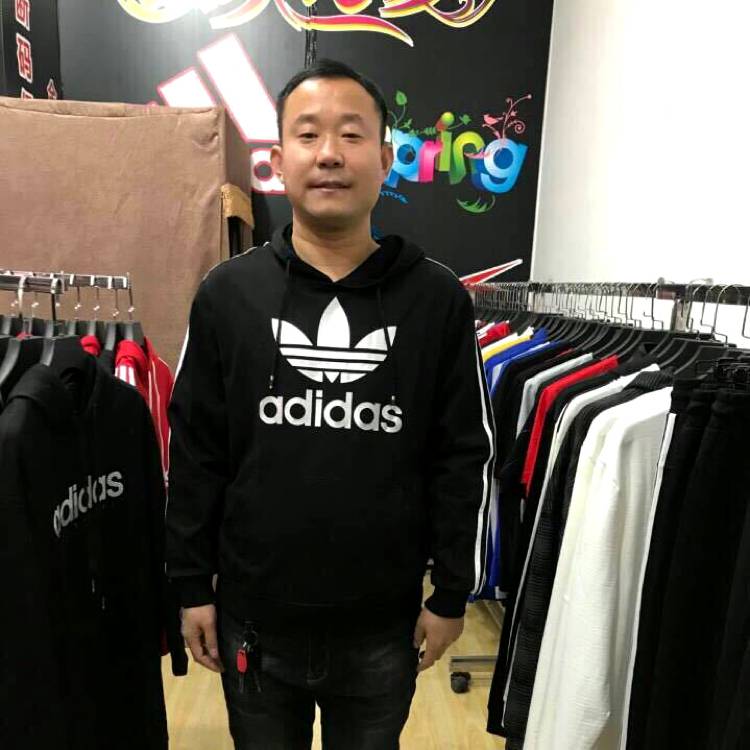 今夜风雨来的照片