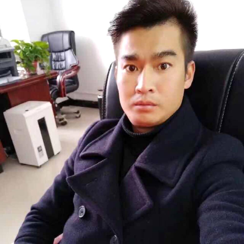 蓝莓羞涩的照片