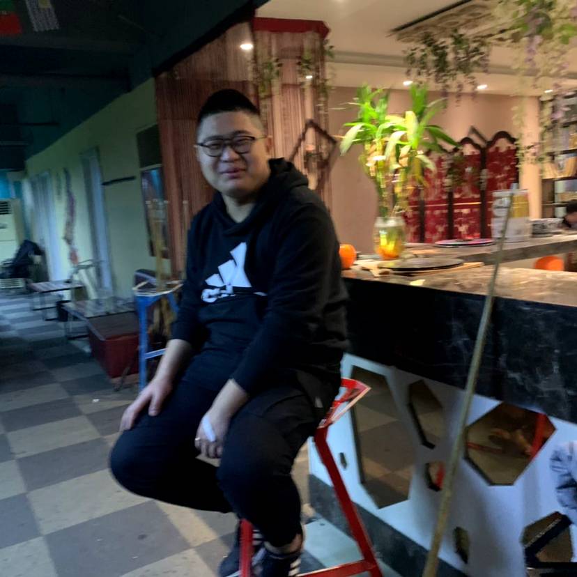 万代新的照片