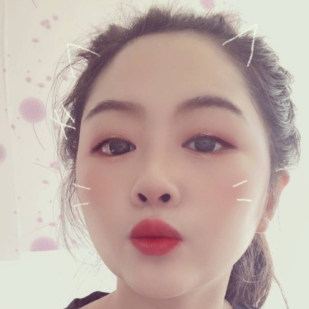清新娘子的照片