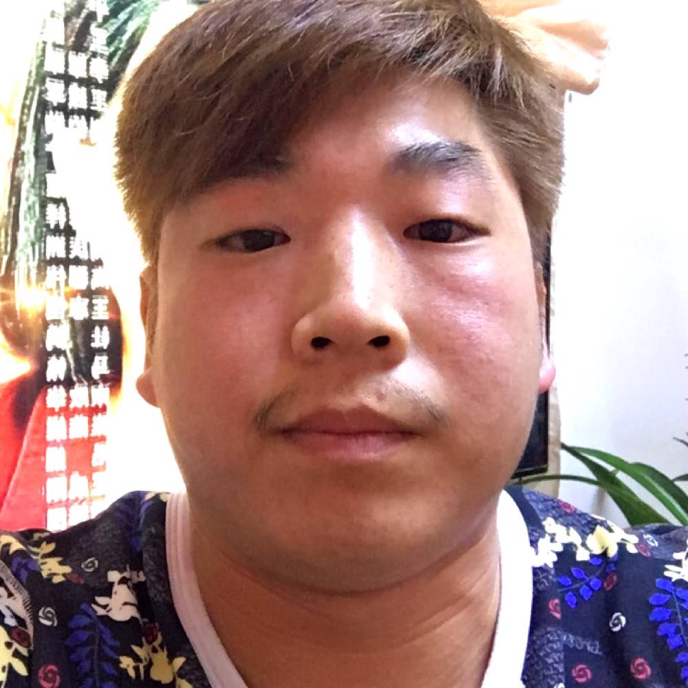 李?浩的照片