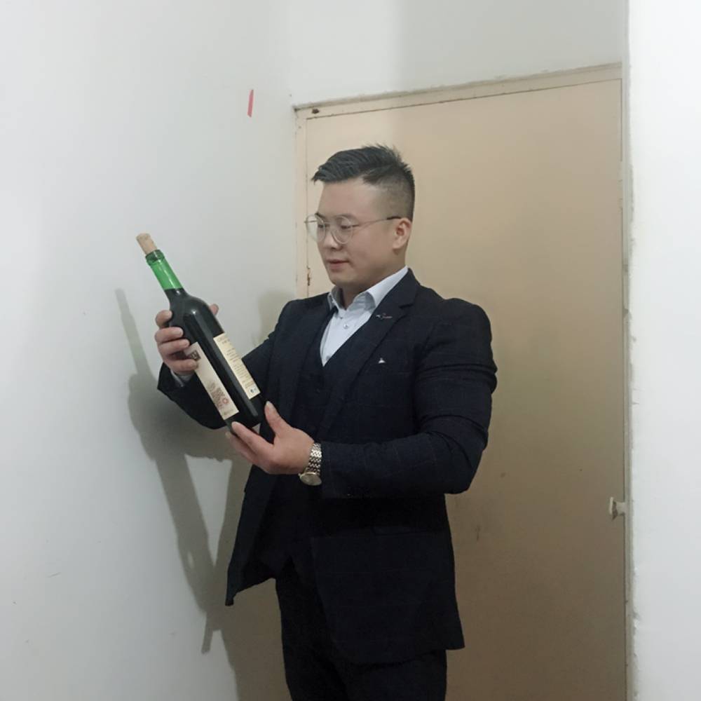 缘分在一起。的照片