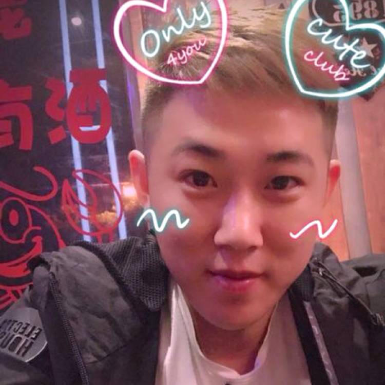 小五哥哥哥的照片