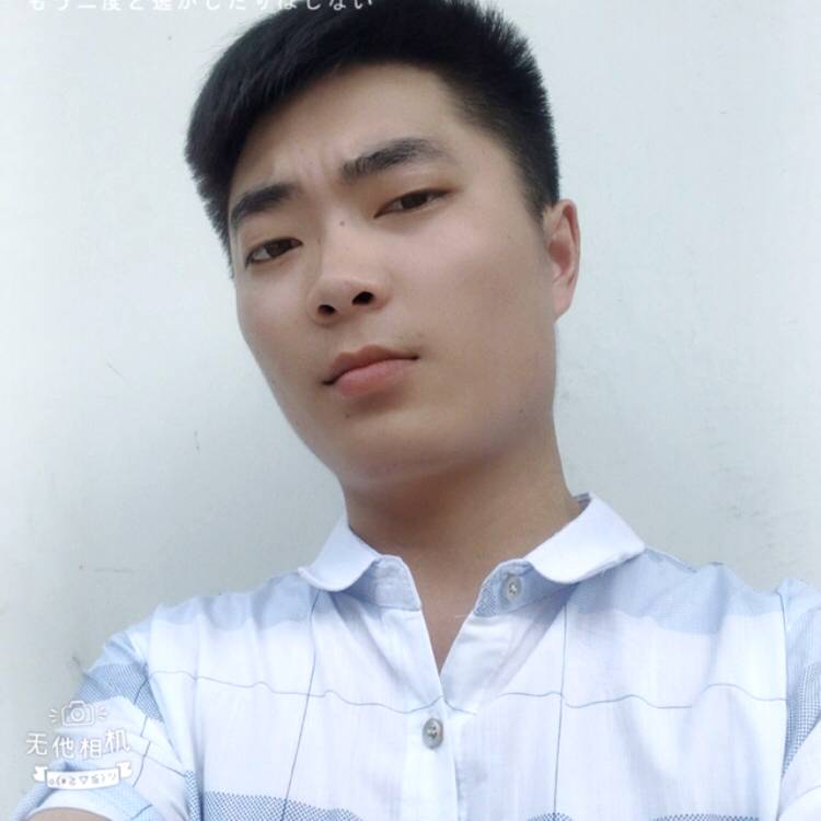 季节迎爱撒娇的照片