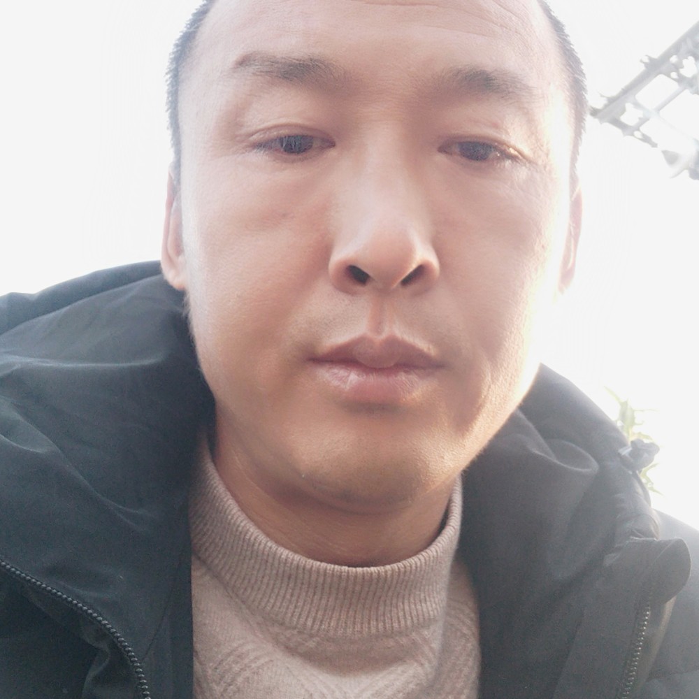 农村的大叔的照片