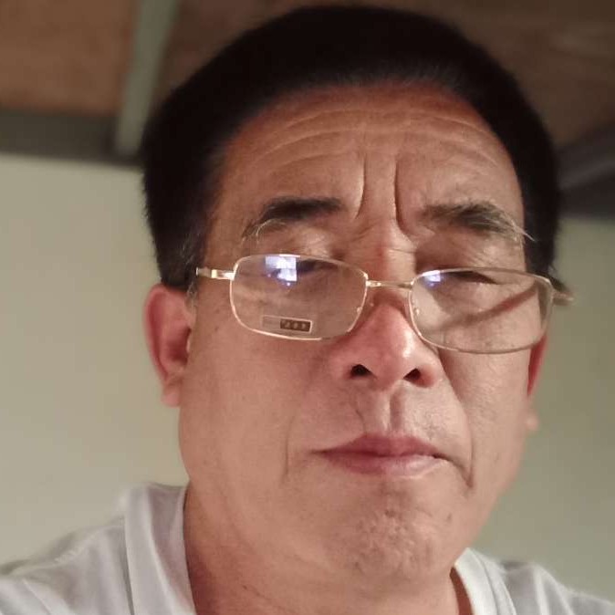 ，同行的照片