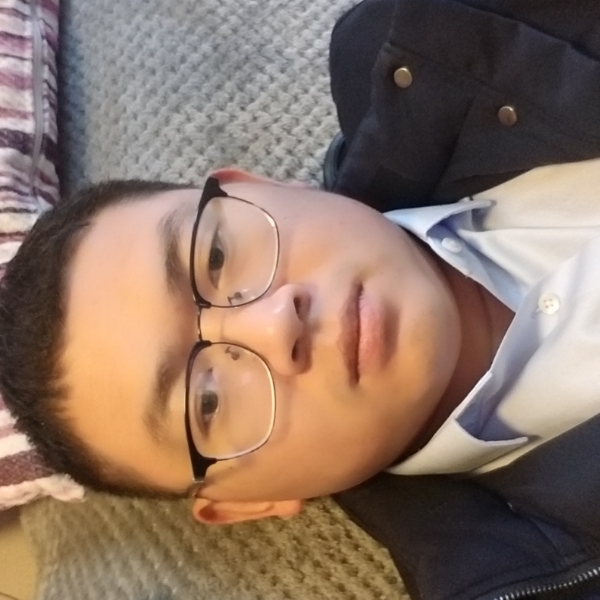 背后漫步蜡烛的照片