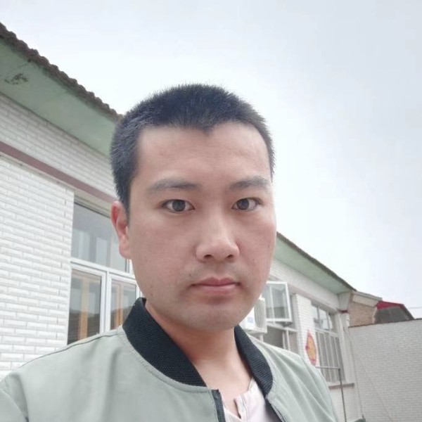 爱吧啦的照片