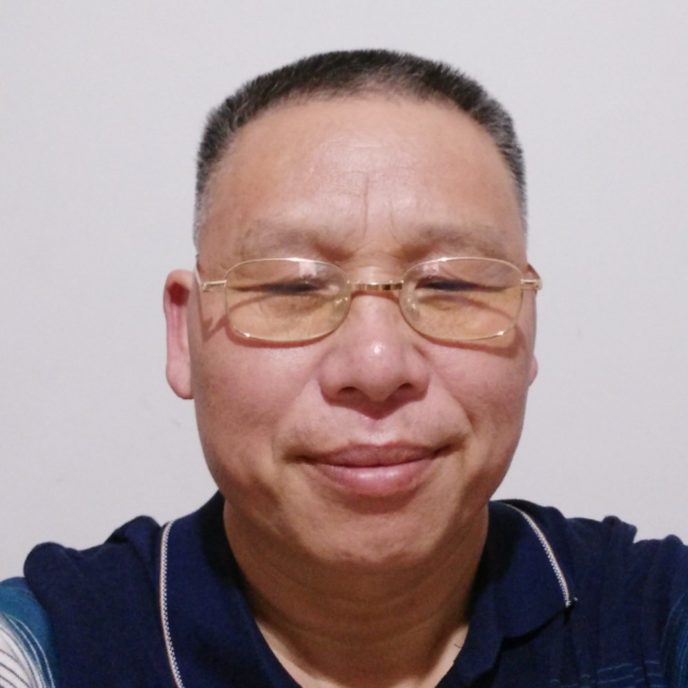 陈泯江的照片