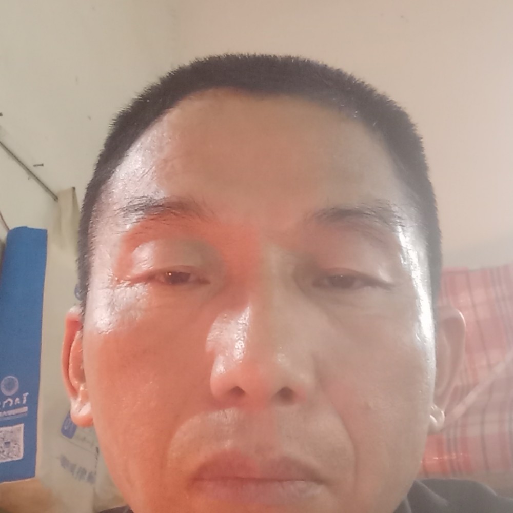 甘在涛的照片