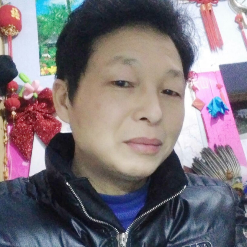 壮观高山的照片