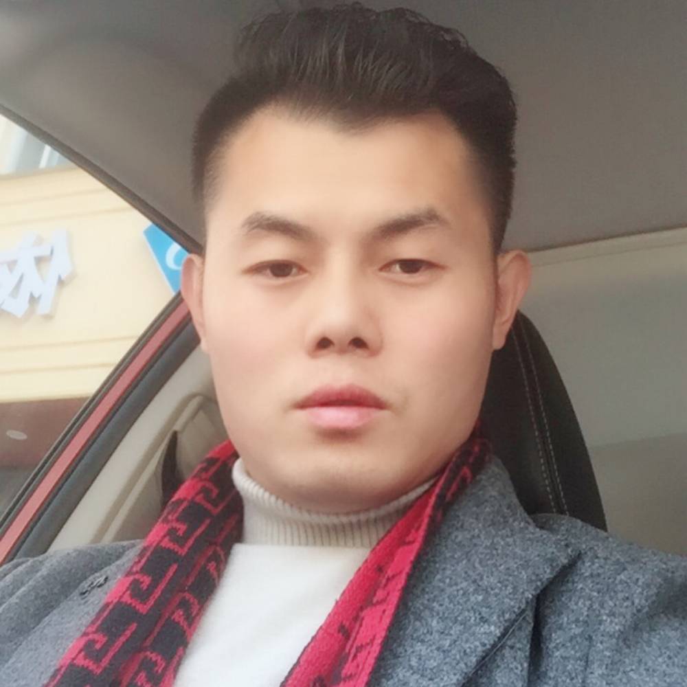 俊朗先生的照片