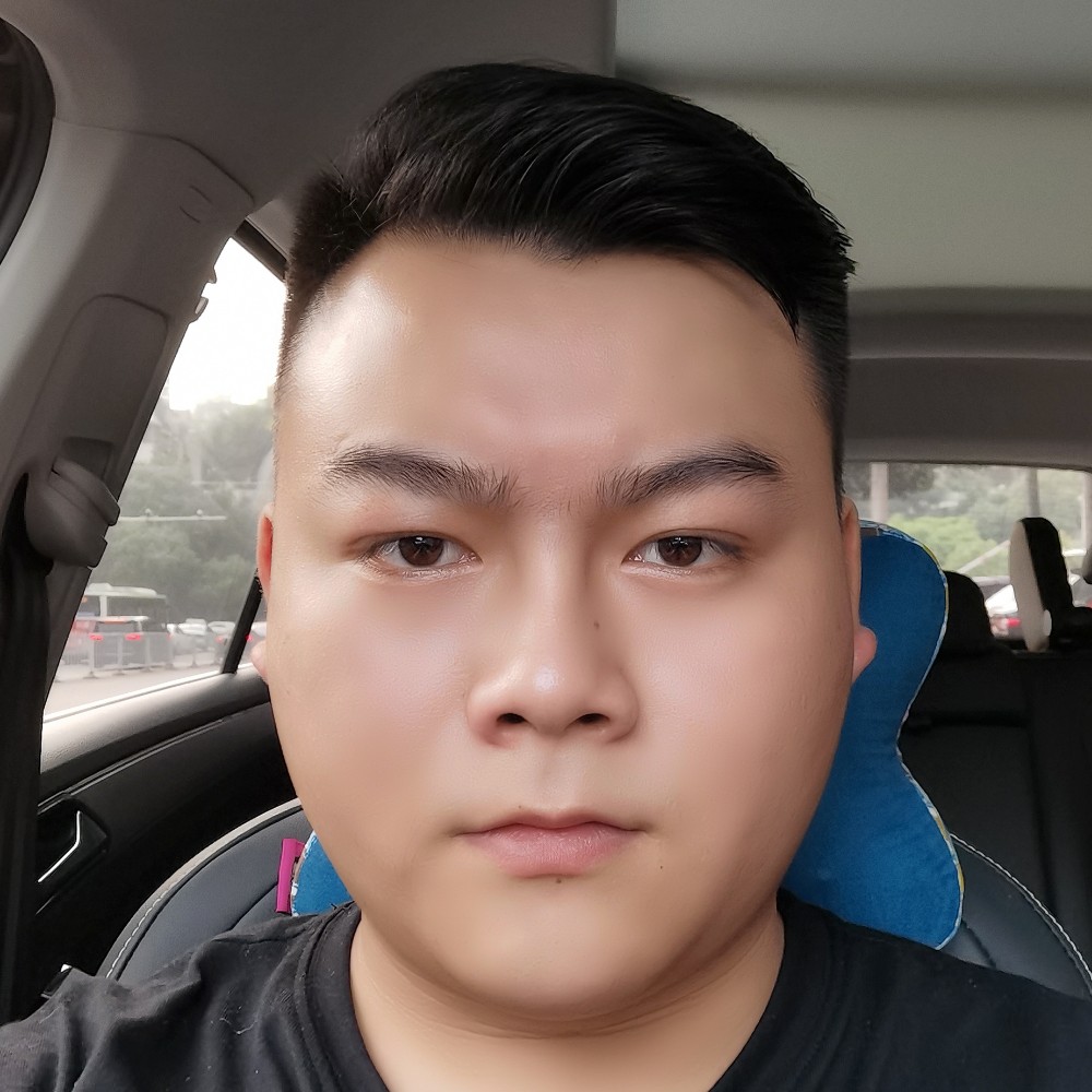 煎饼浅吻激动的照片