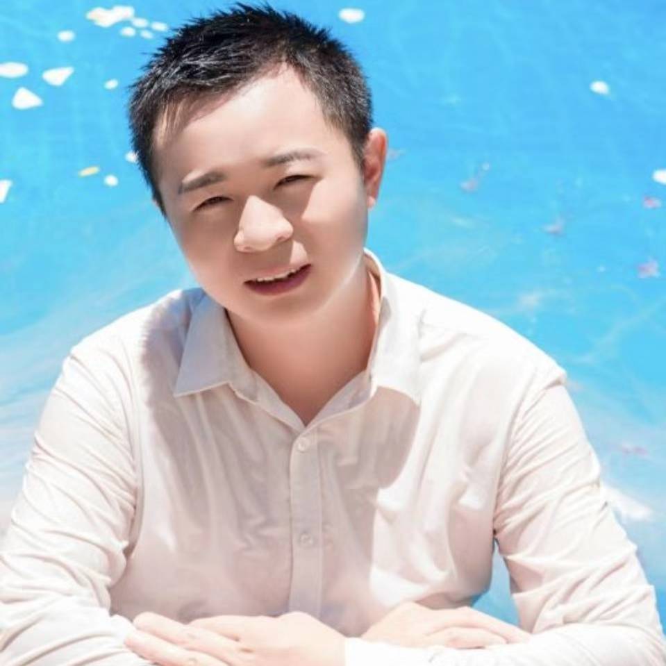 大神改变烂漫的照片
