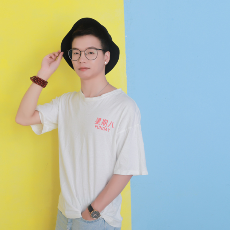 张浩宇v的照片