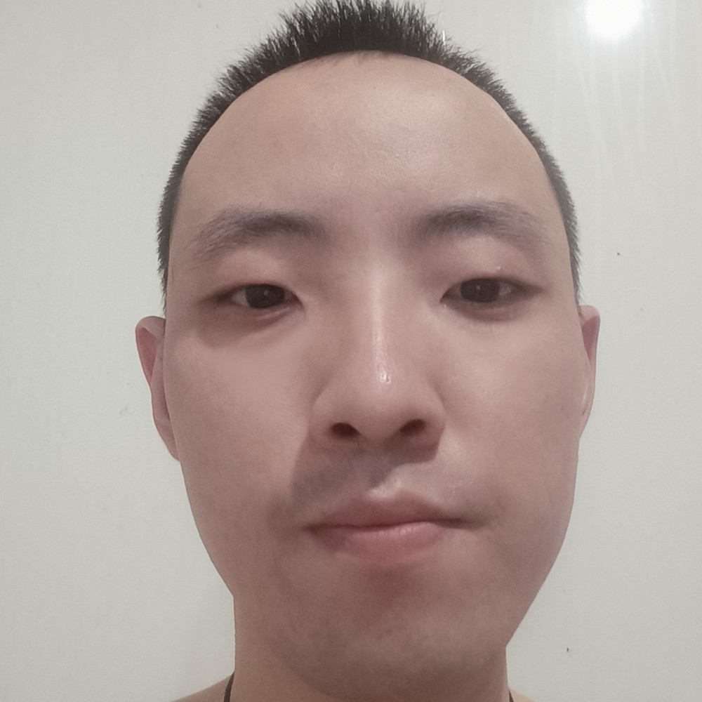 搓澡技师的照片