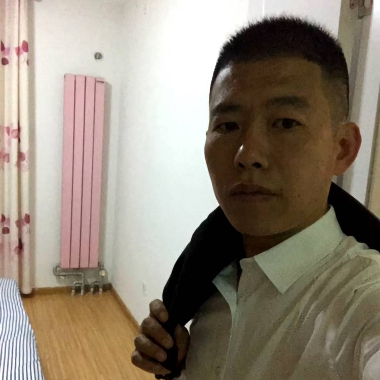 大炮震动的照片