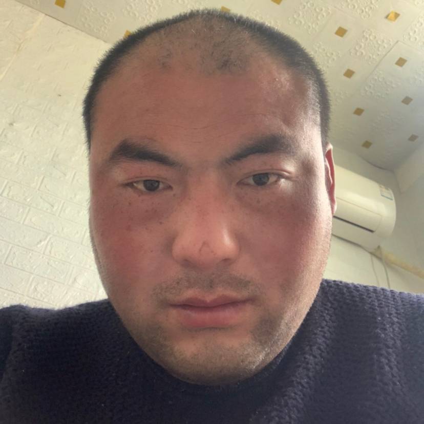 荆锡功的照片
