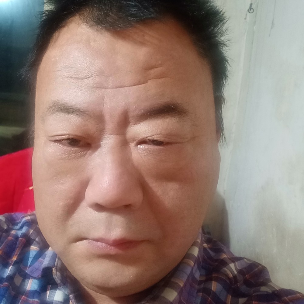 昵亲的照片
