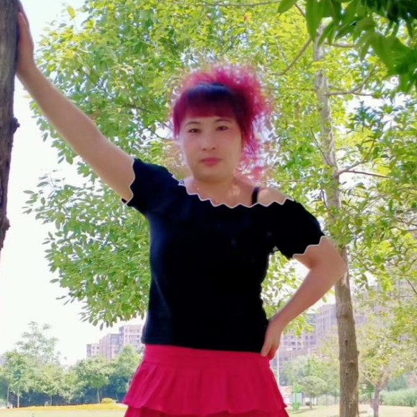 服饰打美满的照片