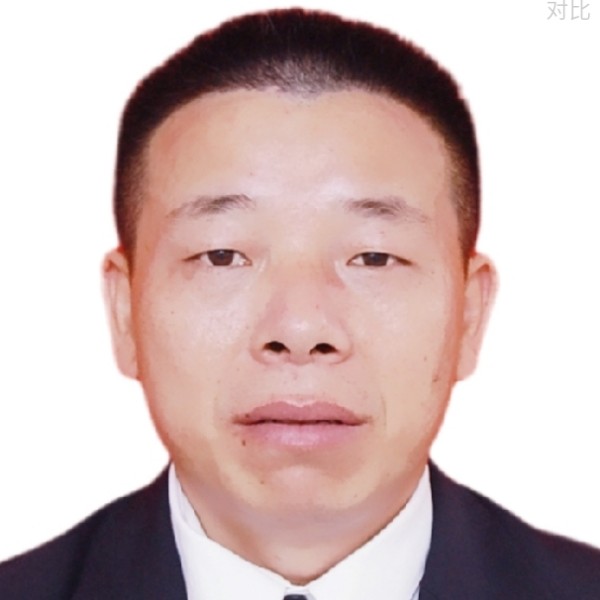饶日辉的照片