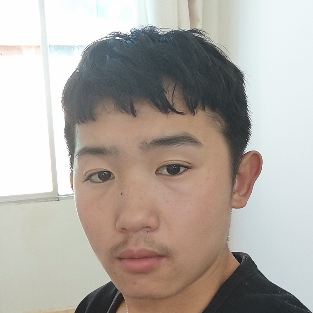 袁舟的照片