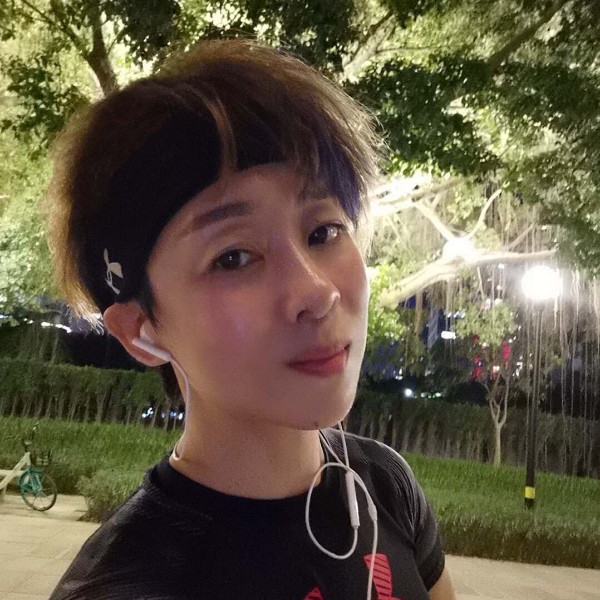 许我半夏的照片